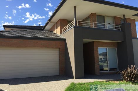 Property photo of 11 Daylily Drive Keysborough VIC 3173