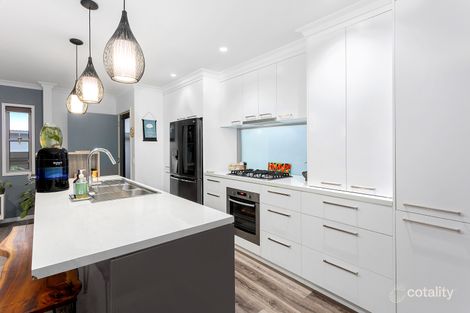 Property photo of 1A Wattle Lane Cooee Bay QLD 4703