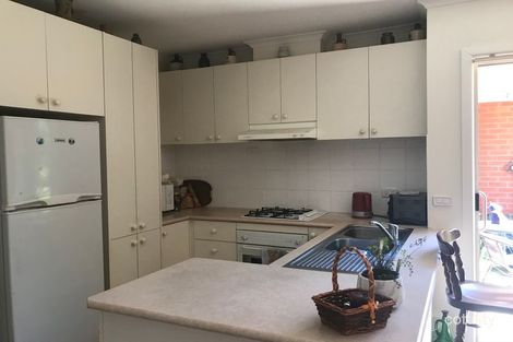 Property photo of 2/57 Wood Street Avondale Heights VIC 3034