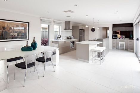 Property photo of 92 Pleasantview Parade Baldivis WA 6171