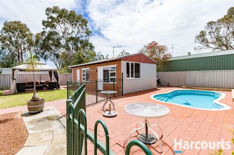Property photo of 109 Culeenup Road North Yunderup WA 6208