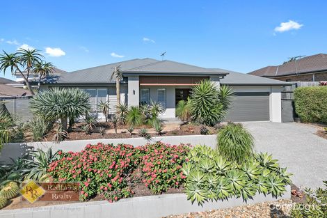 12 Clive Rd, Birkdale, QLD 4159