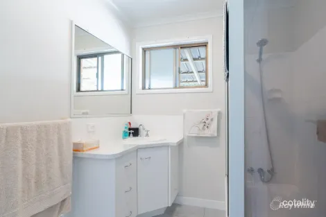 Property photo of 2 Ivory Court Millbank QLD 4670