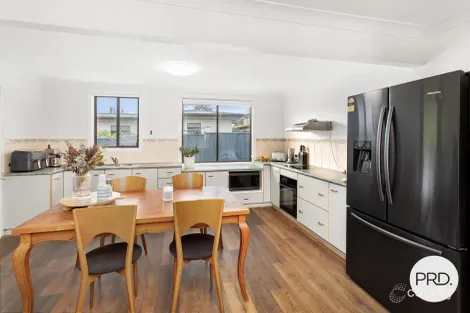 Property photo of 562 Northcliffe Drive Berkeley NSW 2506