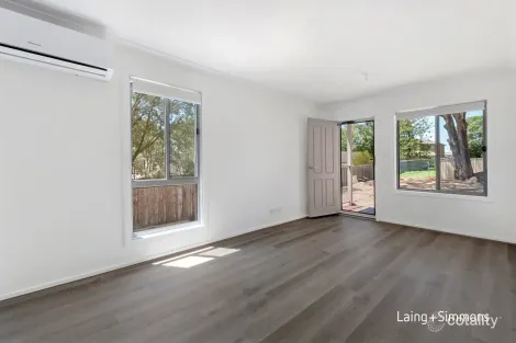 44 Bowden St, Guildford, NSW 2161