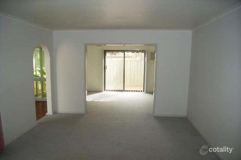 Property photo of 17 Amaroo Crescent Strathdale VIC 3550