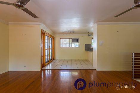 Property photo of 1 Eaglie Street Chapel Hill QLD 4069