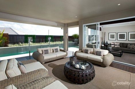 Property photo of 25 Headland Drive Birtinya QLD 4575