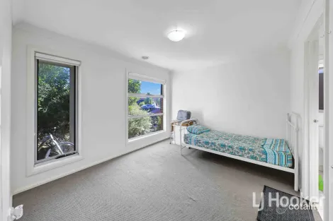 Property photo of 6 Robinson Drive Weir Views VIC 3338