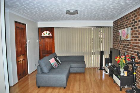 Property photo of 8/100 Hoxton Park Road Lurnea NSW 2170