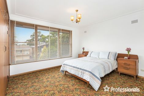 Property photo of 17 Robin Place Roselands NSW 2196