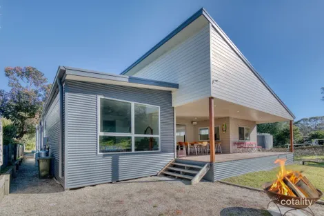 77 Pandora Ave, Venus Bay, VIC 3956