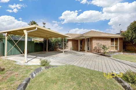 Property photo of 5 Petrel Court Werribee VIC 3030