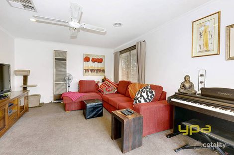 Property photo of 5 Petrel Court Werribee VIC 3030