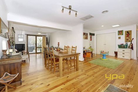 Property photo of 5 Petrel Court Werribee VIC 3030