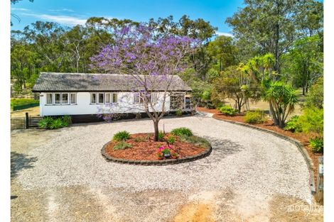 Property photo of 10 Wheatley Court Regency Downs QLD 4341