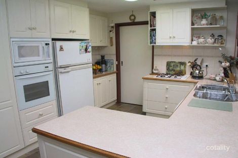 Property photo of 52 Collendina Crescent Scoresby VIC 3179