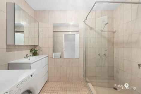 Property photo of 1/150 Kent Street New Farm QLD 4005
