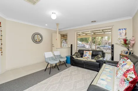 Property photo of 104 Dalman Parkway Glenfield Park NSW 2650