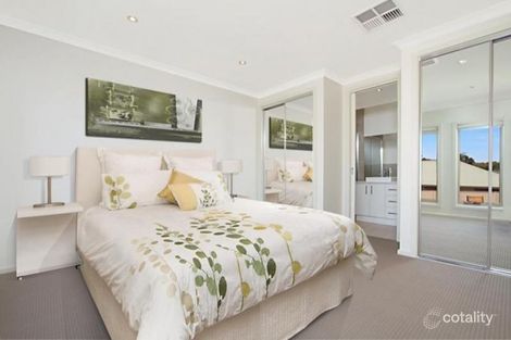Property photo of 2 Alison Boulevard Epsom VIC 3551