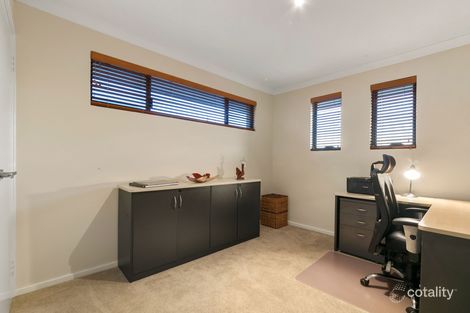 Property photo of 10 Tathra Lane Aubin Grove WA 6164