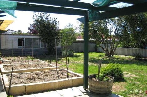 Property photo of 16 Hayward Way Myaree WA 6154