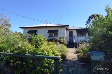 16 John St, Crows Nest, QLD 4355