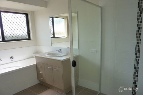 Property photo of 46 Hanover Drive Pimpama QLD 4209