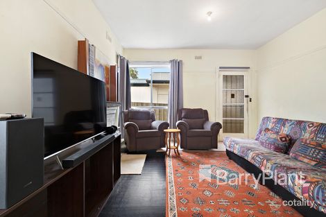 Property photo of 21 Second Avenue Rosebud VIC 3939