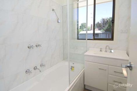 Property photo of 25 Ashe Crescent Bellfield VIC 3081