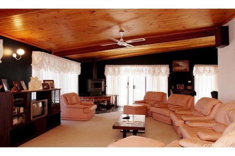 Property photo of 4 Short Street Speers Point NSW 2284