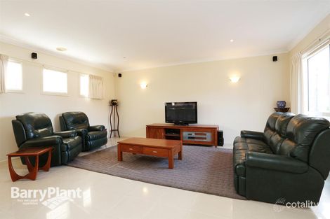 Property photo of 13 The Strand Keysborough VIC 3173