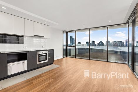Property photo of 1403/815 Bourke Street Docklands VIC 3008