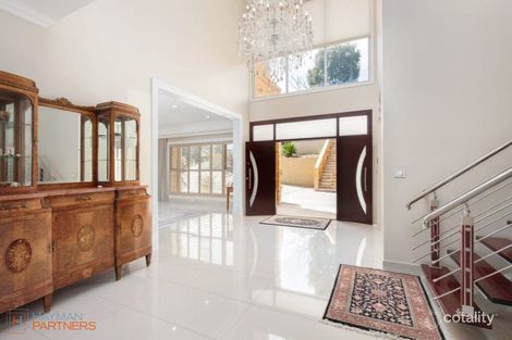 Property photo of 15 Timbarra Crescent O'Malley ACT 2606
