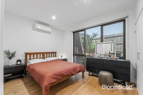 Property photo of 2/31 Ross Street Doncaster East VIC 3109