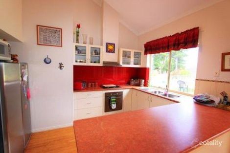 Property photo of 18 Endeavour Way McKail WA 6330