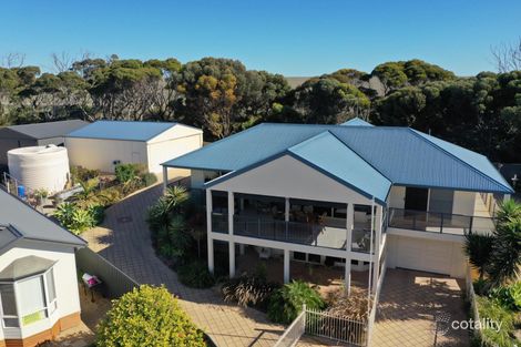 Property photo of 7 Mulkra Court Port Vincent SA 5581