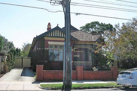 102 Eskdale Rd, Caulfield North, VIC 3161