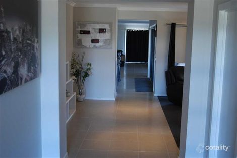 Property photo of 1 Derry Drive Yarrawonga VIC 3730