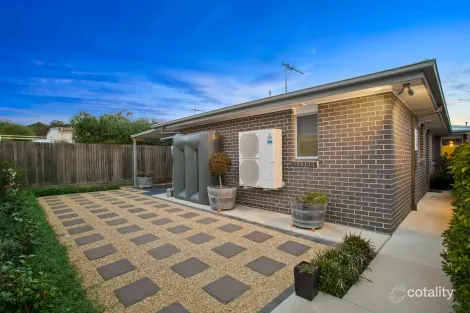 Property photo of 5 Buchan Crescent Forde ACT 2914