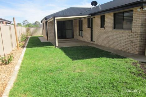 Property photo of 2/25 Warambee Street Glenfield Park NSW 2650