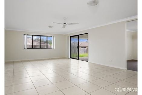 Property photo of 8 Starling Street Eagleby QLD 4207