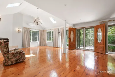 Property photo of 45 Ben Nevis Circuit Bundanoon NSW 2578