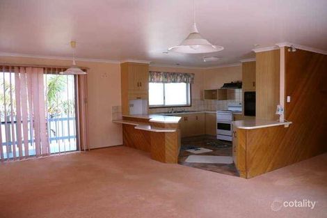 Property photo of 17 Sea Esplanade Burnett Heads QLD 4670