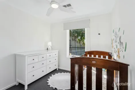 Property photo of 13 Derby Street Modbury Heights SA 5092