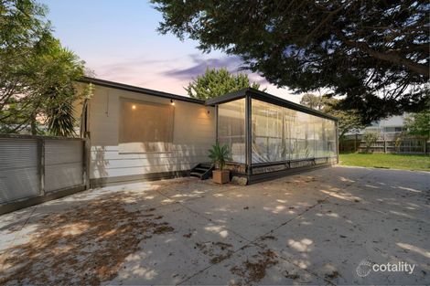 Property photo of 1 Endeavour Court Cowes VIC 3922