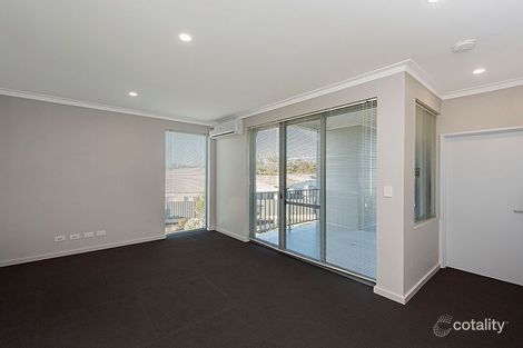 Property photo of 9/35 Honeywood Avenue Wandi WA 6167