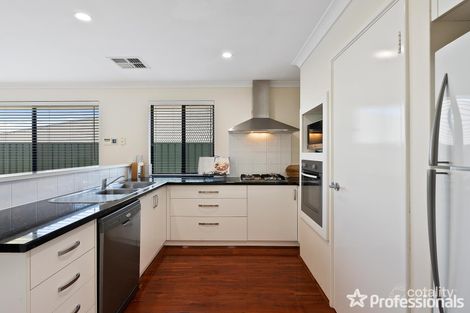 Property photo of 39 Maamba Road Wattle Grove WA 6107