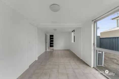 Property photo of 12 Makaha Drive Birkdale QLD 4159