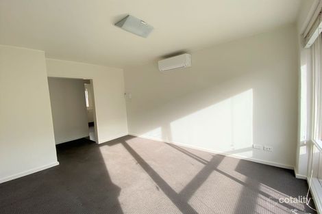 Property photo of 2/70 Westbury Street St Kilda East VIC 3183